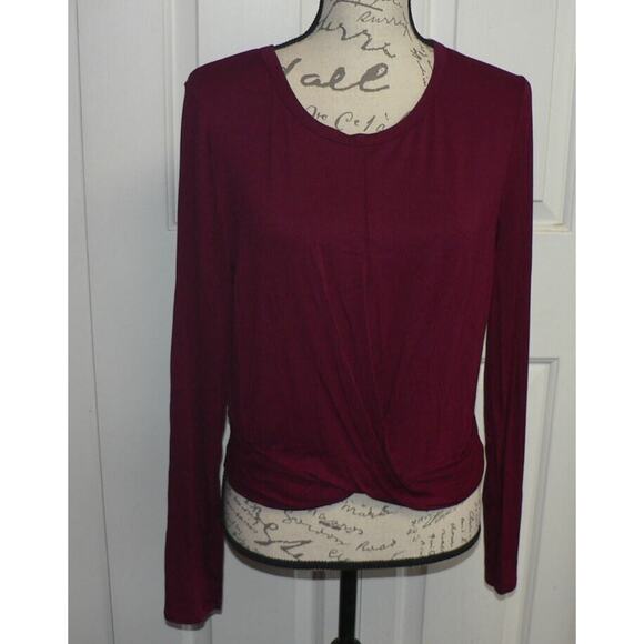 Socialite Women's Front Twist Long Sleeve Round Neck Top in Burgundy Xlarge - Picture 2 of 6